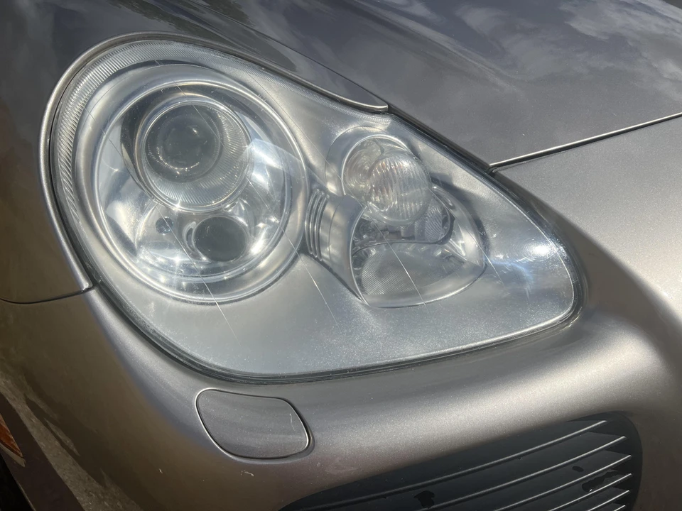 2005 Porsche 955/957 Cayenne Turbo - Image 18 of 31