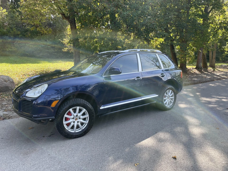 2005 Porsche 955/957 Cayenne Turbo - Image 12 of 31