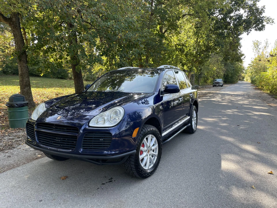 2005 Porsche 955/957 Cayenne Turbo - Image 9 of 31