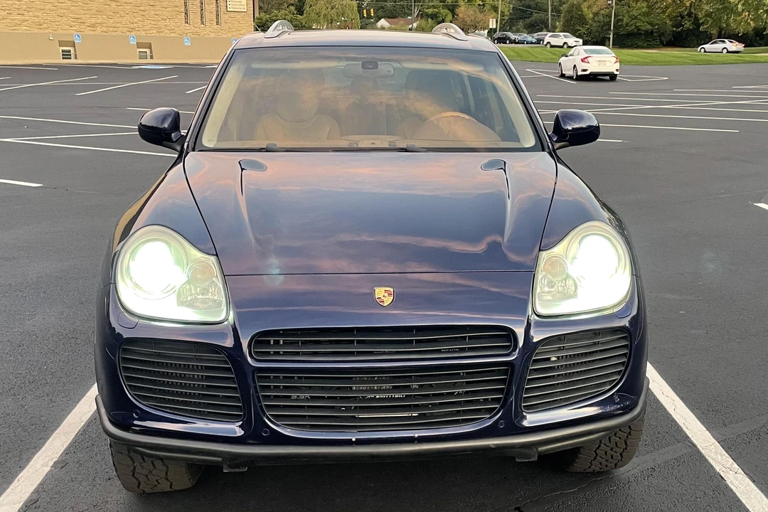 2005 Porsche 955/957 Cayenne Turbo - Image 2 of 31