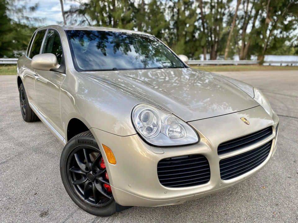 2005 Porsche 955/957 Cayenne Turbo - Image 9 of 31