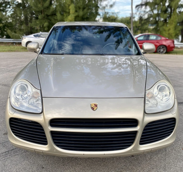 2005 Porsche 955/957 Cayenne Turbo - Image 8 of 31