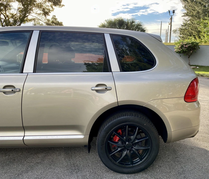 2005 Porsche 955/957 Cayenne Turbo - Image 22 of 31