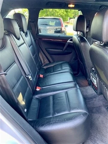 2005 Porsche 955/957 Cayenne Turbo - Image 14 of 17