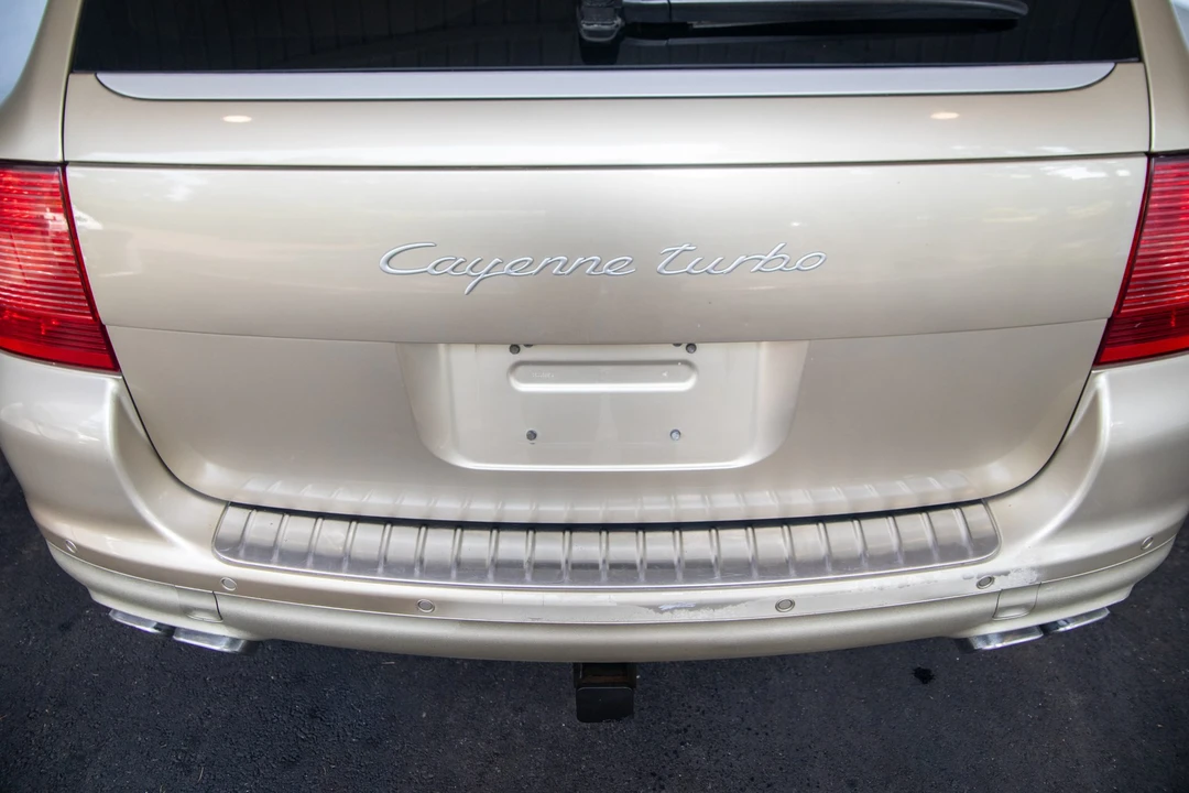 2005 Porsche 955/957 Cayenne Turbo - Image 14 of 31