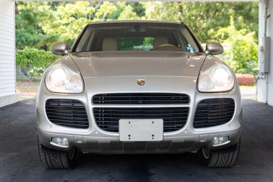 2005 Porsche 955/957 Cayenne Turbo - Image 2 of 31