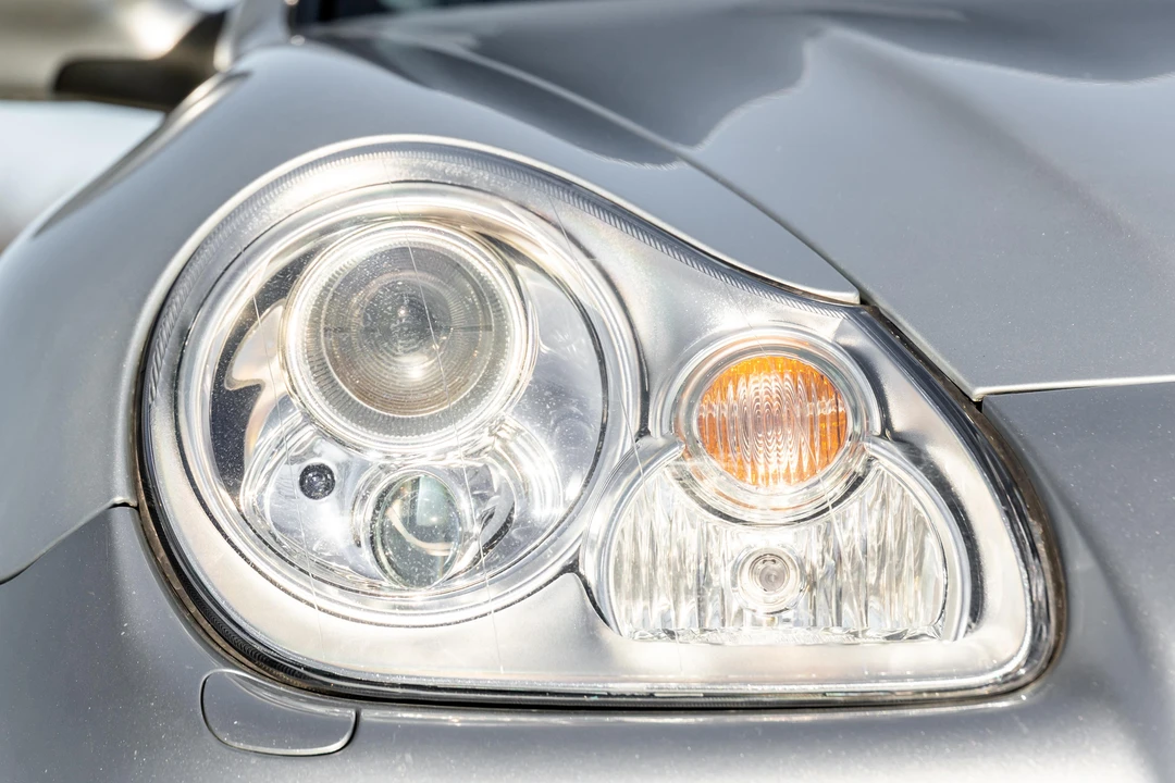 2005 Porsche 955/957 Cayenne Turbo - Image 9 of 31