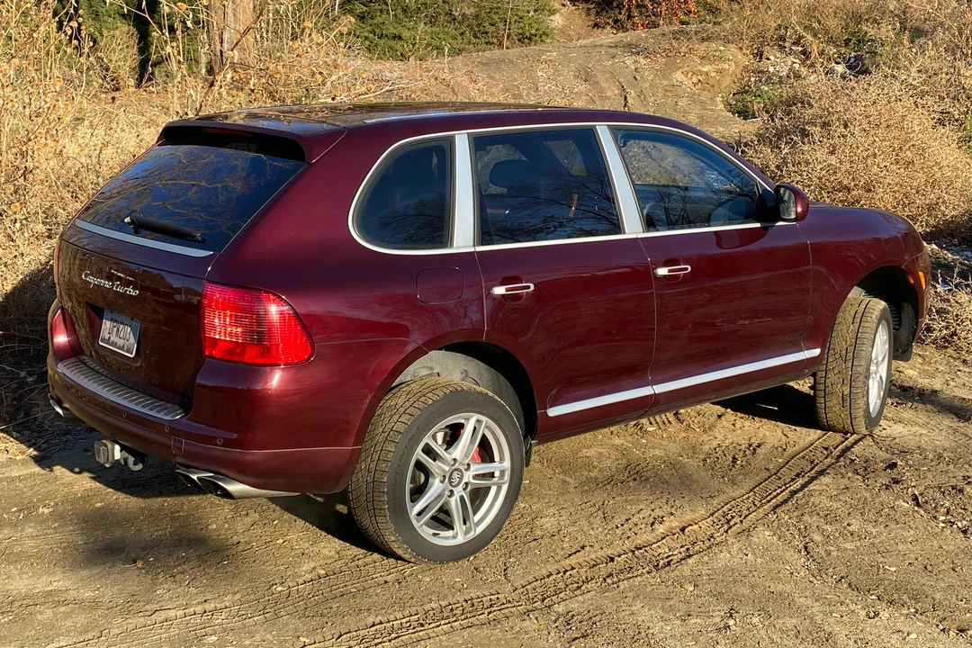 2005 Porsche 955/957 Cayenne Turbo - Image 4 of 31
