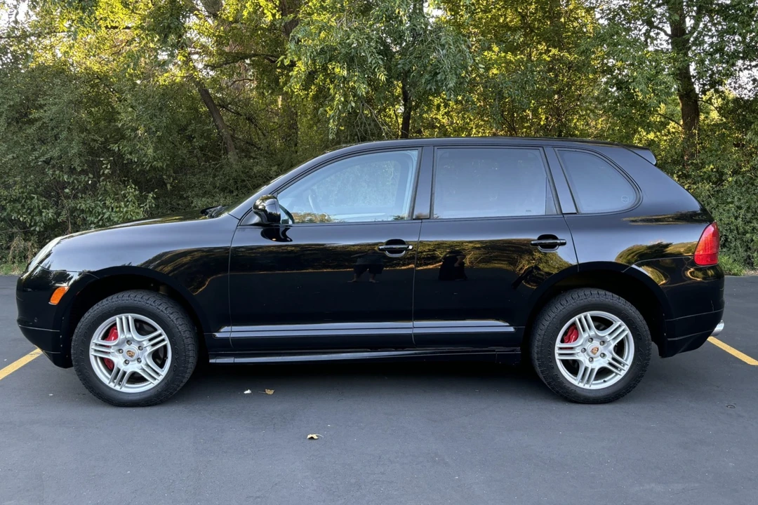 2005 Porsche 955/957 Cayenne Turbo - Image 8 of 31