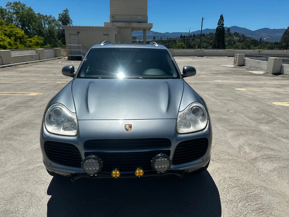 2005 Porsche 955/957 Cayenne Turbo - Image 6 of 31