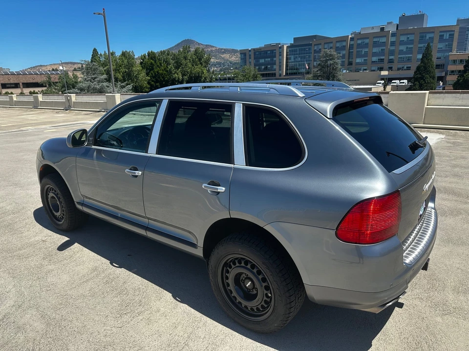 2005 Porsche 955/957 Cayenne Turbo - Image 14 of 31