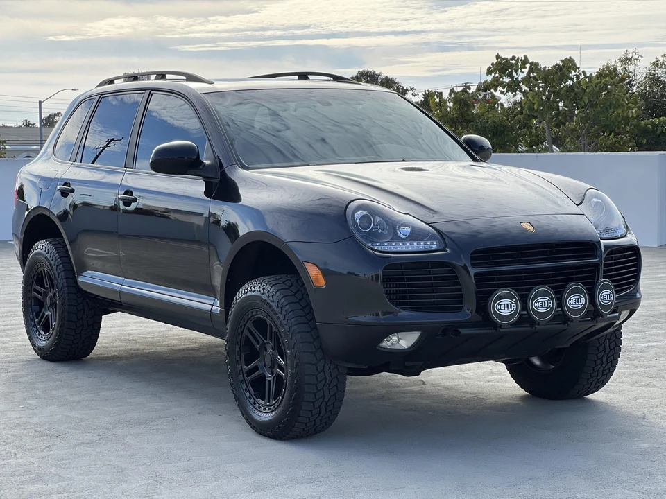 2005 Porsche 955/957 Cayenne Turbo - Image 7 of 31