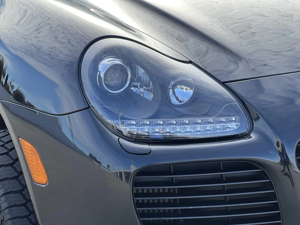 2005 Porsche 955/957 Cayenne Turbo - Image 28 of 31