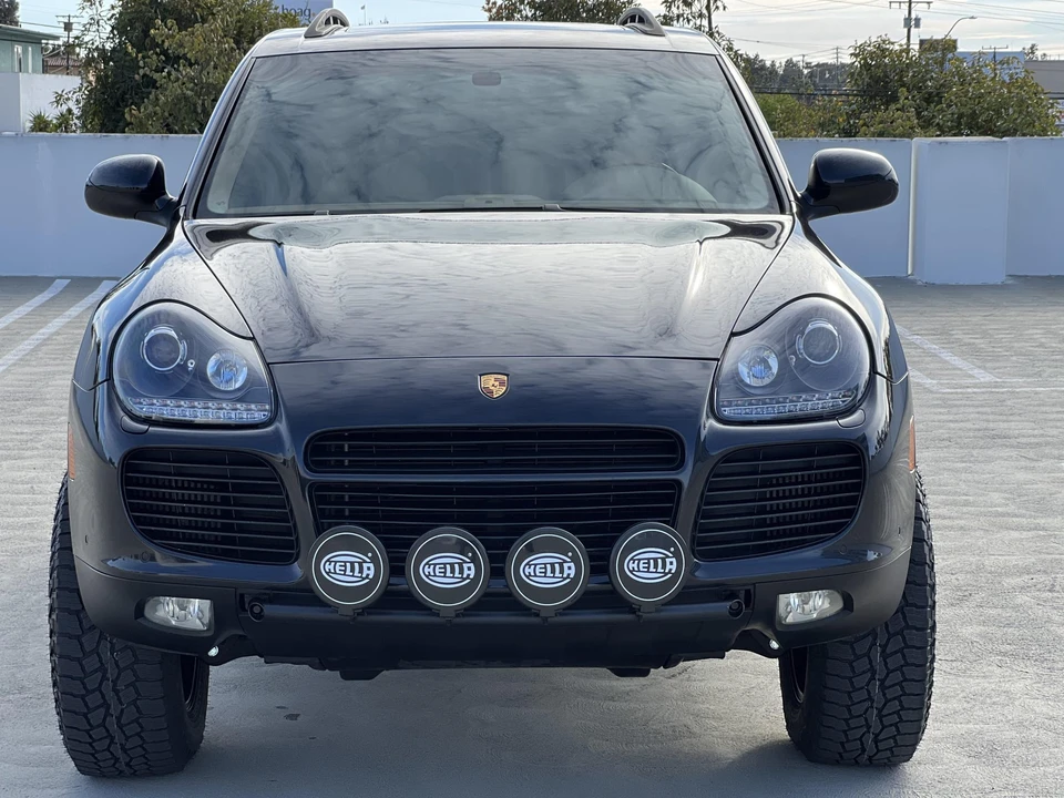 2005 Porsche 955/957 Cayenne Turbo - Image 5 of 31