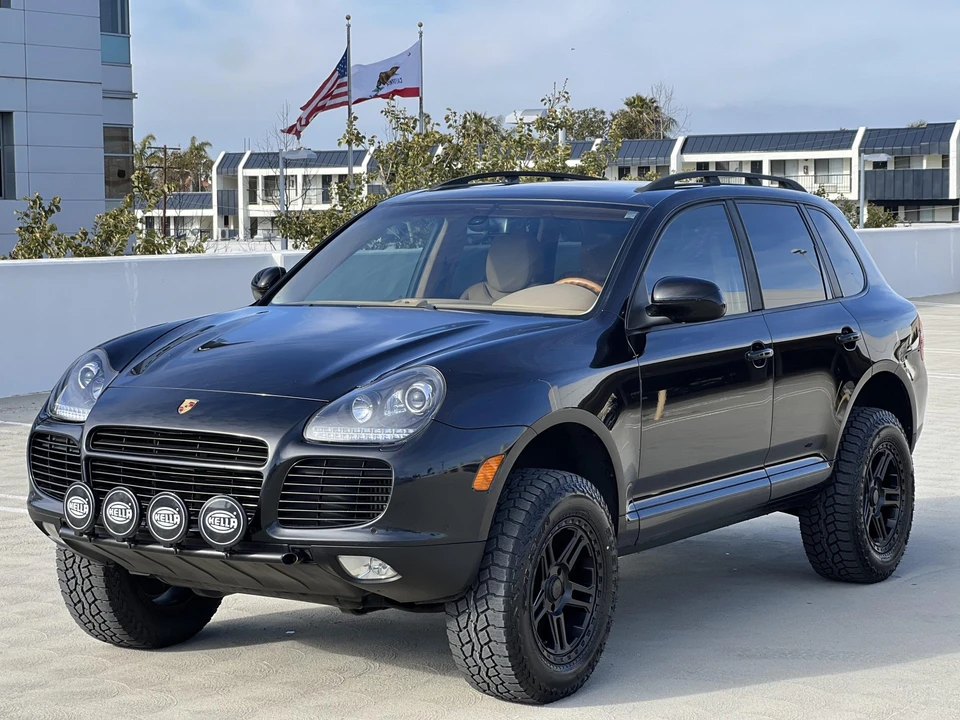 2005 Porsche 955/957 Cayenne Turbo - Image 3 of 31