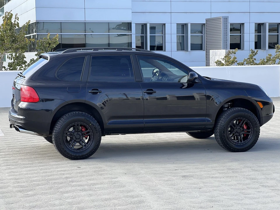 2005 Porsche 955/957 Cayenne Turbo - Image 12 of 31
