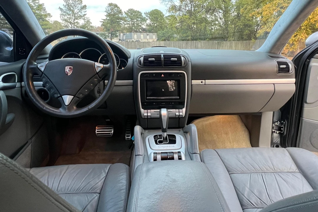 2005 Porsche 955/957 Cayenne Turbo - Image 22 of 31