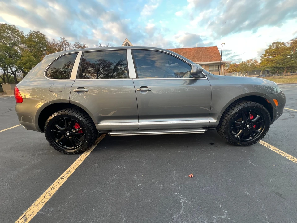 2005 Porsche 955/957 Cayenne Turbo - Image 8 of 31