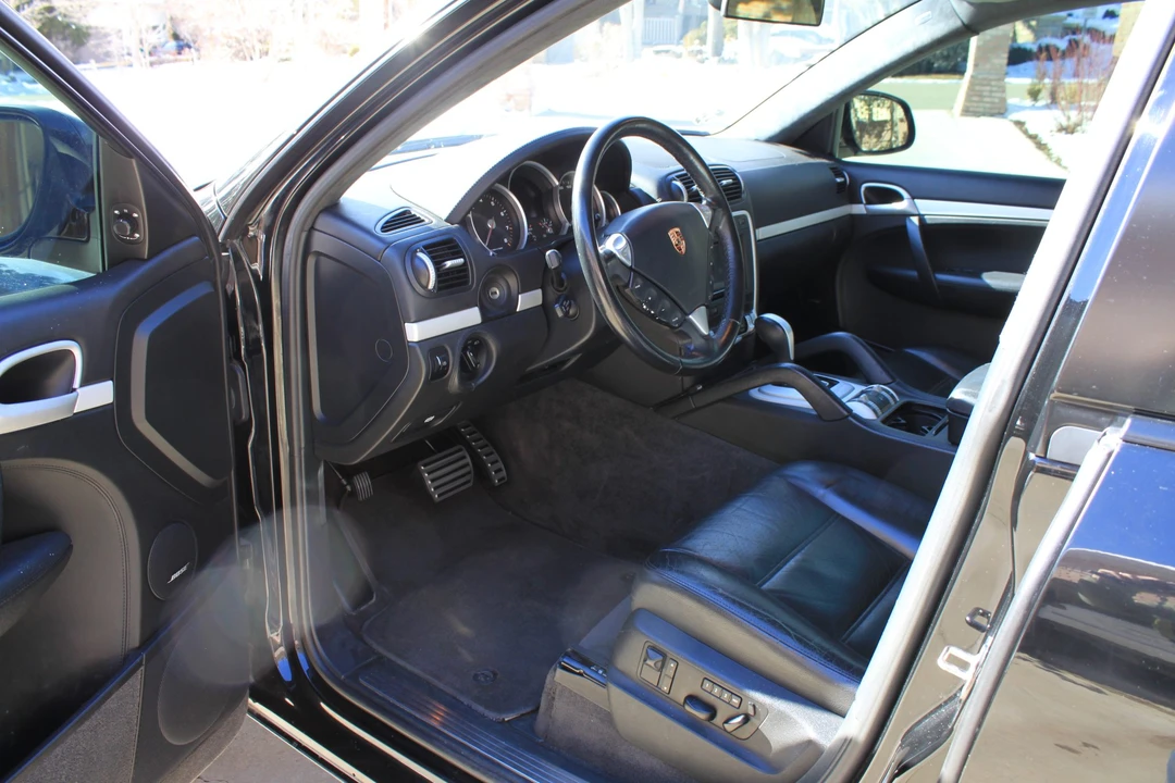 2005 Porsche 955/957 Cayenne Turbo - Image 24 of 31