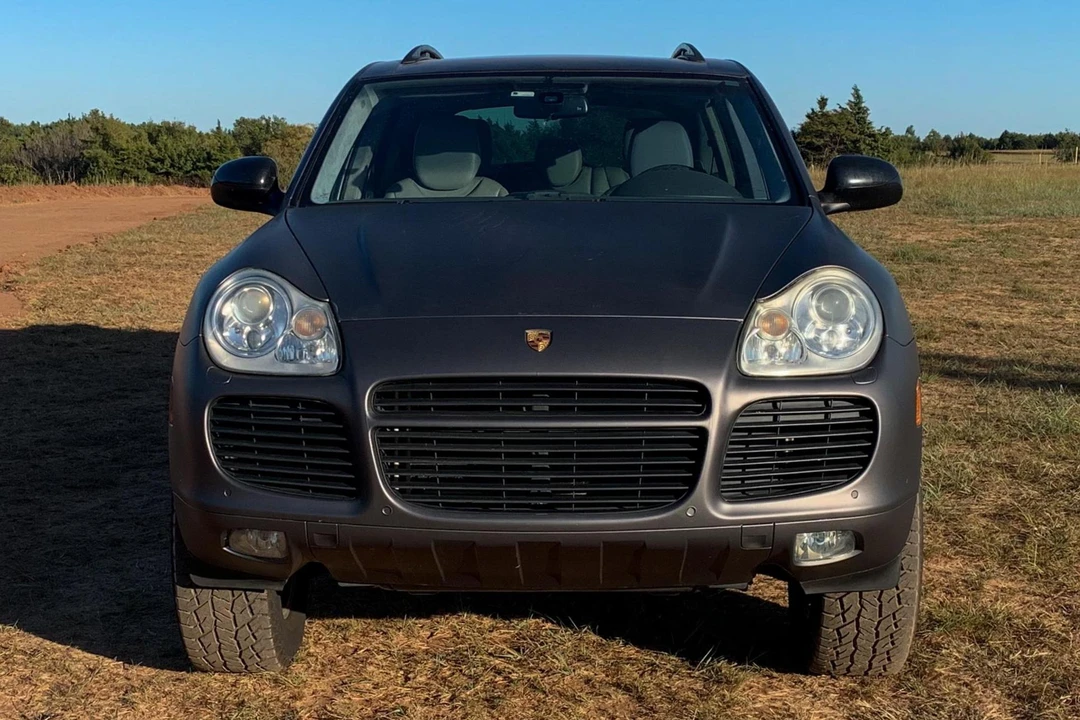 2005 Porsche 955/957 Cayenne Turbo - Image 2 of 31