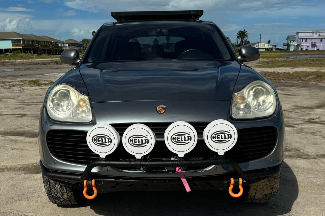 2005 Porsche 955/957 Cayenne Turbo - Image 2 of 31