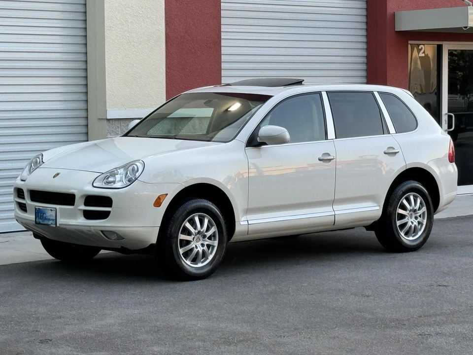 2005 Porsche 955/957 Cayenne - Image 9 of 31