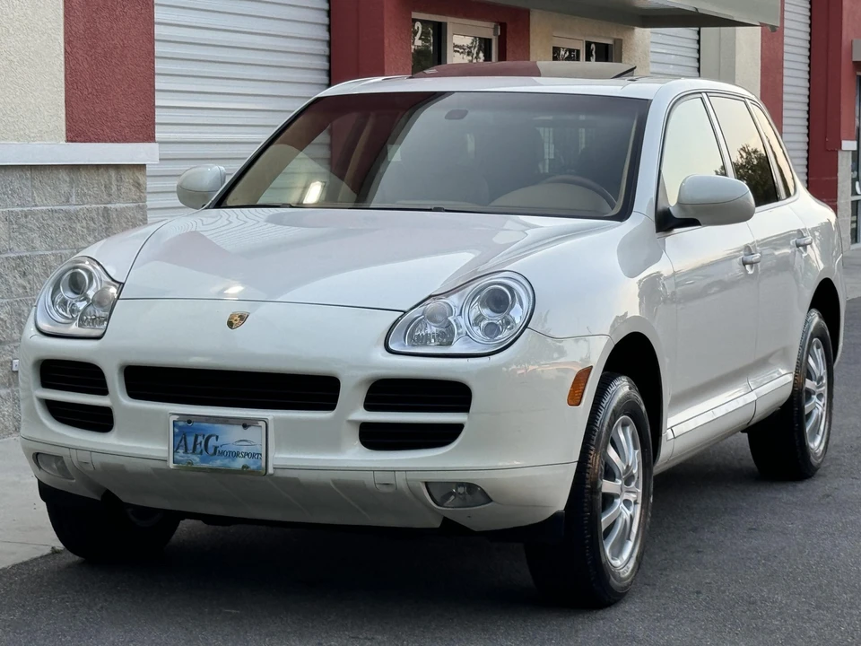 2005 Porsche 955/957 Cayenne - Image 12 of 31