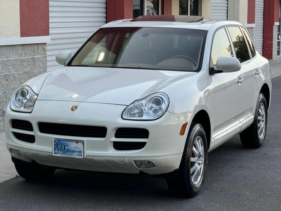 2005 Porsche 955/957 Cayenne - Image 13 of 31
