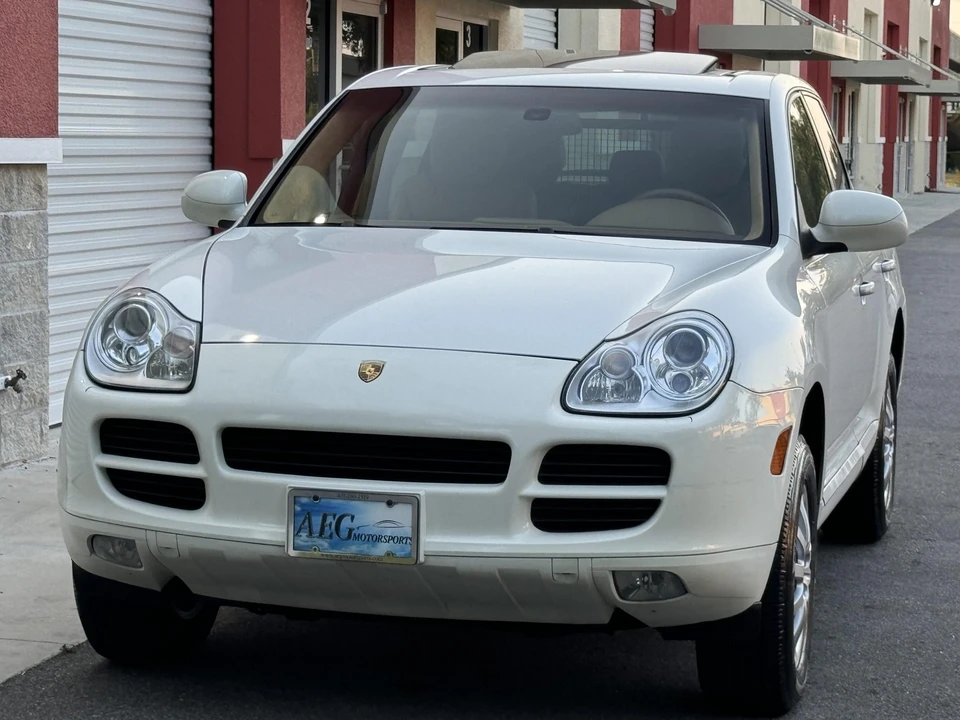 2005 Porsche 955/957 Cayenne - Image 15 of 31