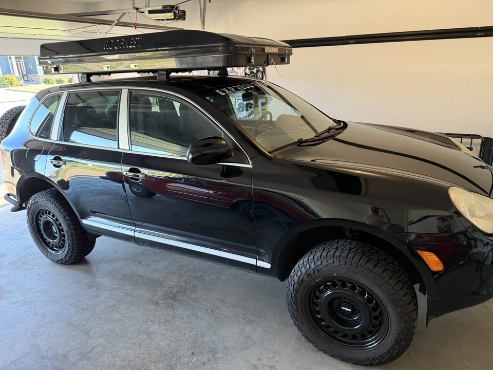 2005 Porsche 955/957 Cayenne - Image 10 of 31