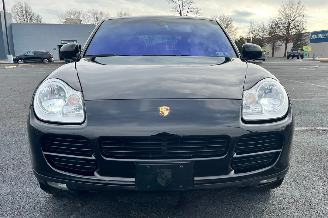2005 Porsche 955/957 Cayenne - Image 2 of 31
