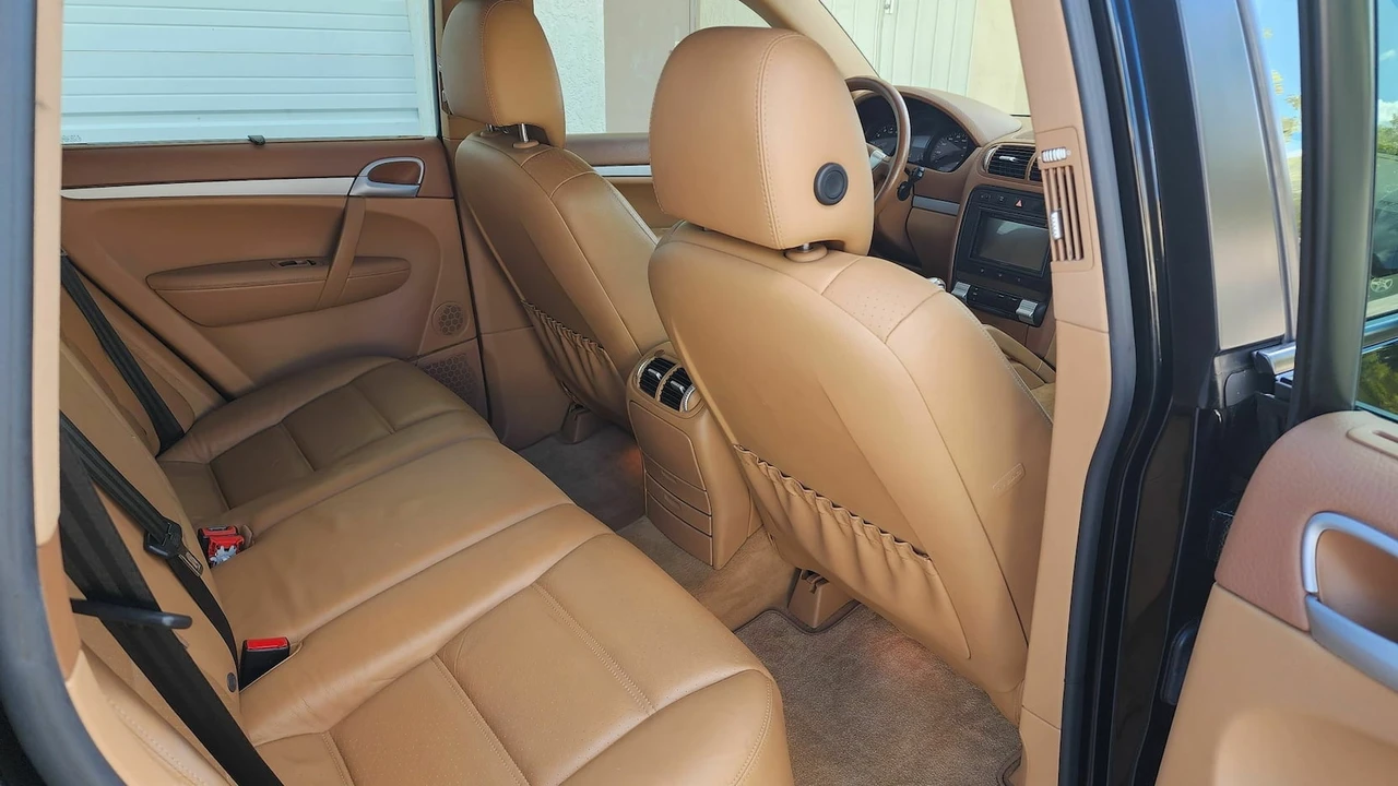 2005 Porsche 955/957 Cayenne - Image 8 of 24