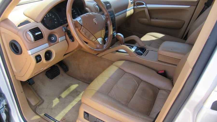 2005 Porsche 955/957 Cayenne - Image 4 of 8