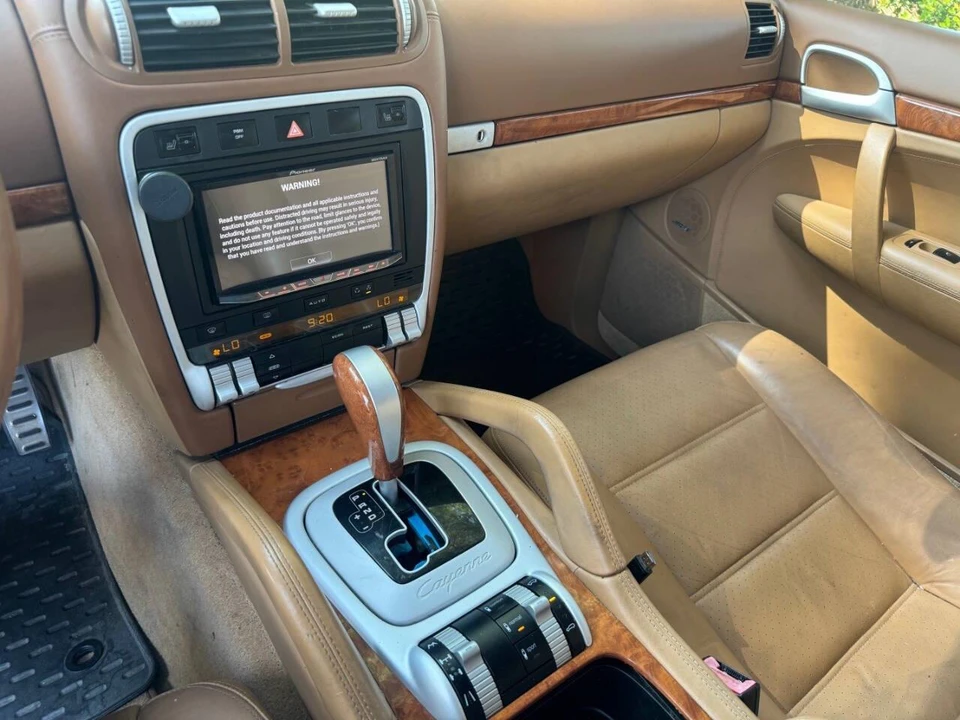 2005 Porsche 955/957 Cayenne - Image 17 of 20