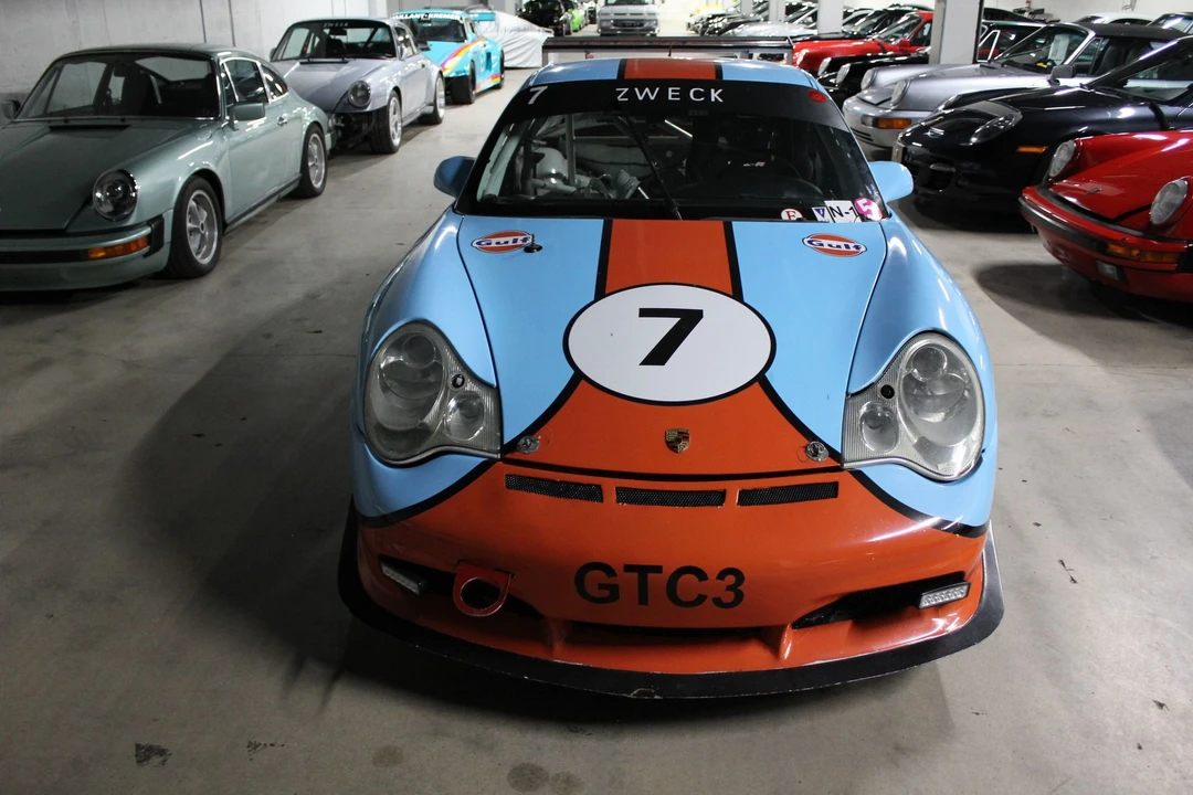 2005 Porsche 996 GT3 - Image 16 of 19