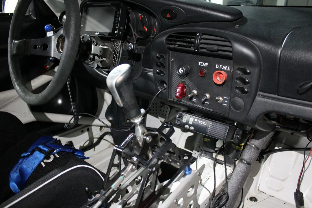 2005 Porsche 996 GT3 - Image 8 of 19