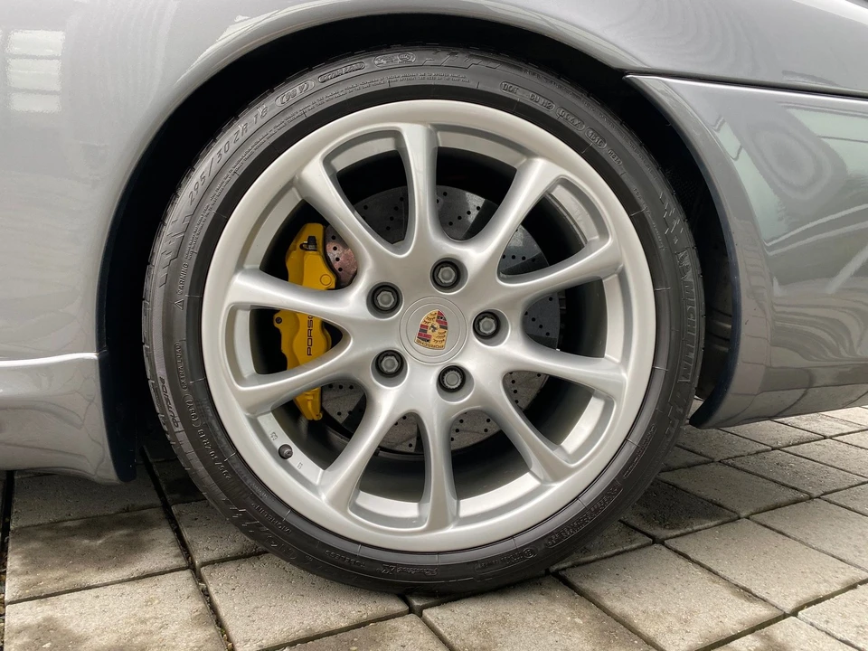 2005 Porsche 996 GT3 - Image 6 of 16