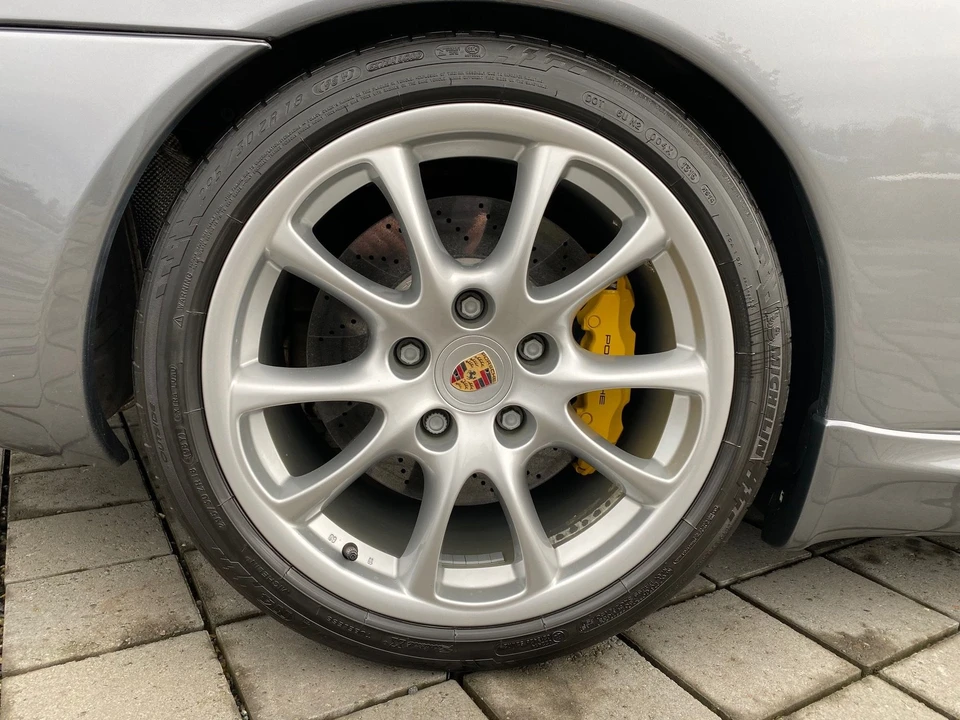 2005 Porsche 996 GT3 - Image 4 of 16