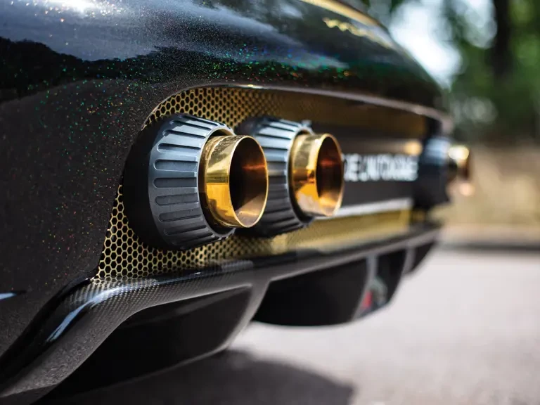 2005 Porsche Carrera GT - Image 19 of 31