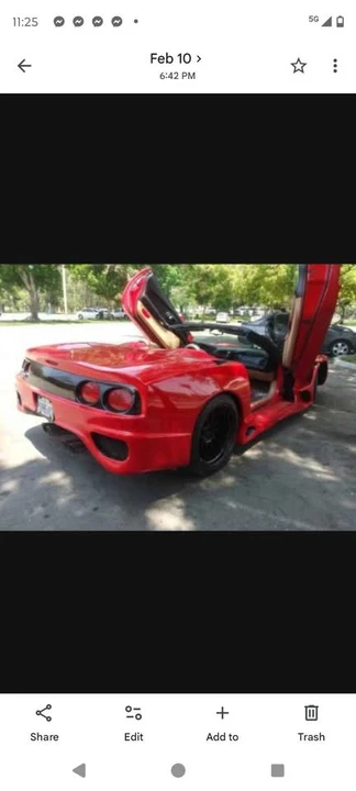 2005 Porsche Carrera GT - Image 13 of 17