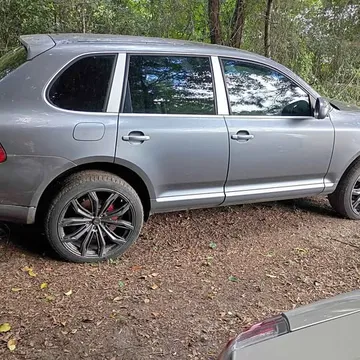 2005 Porsche Cayenne 4.5 V8