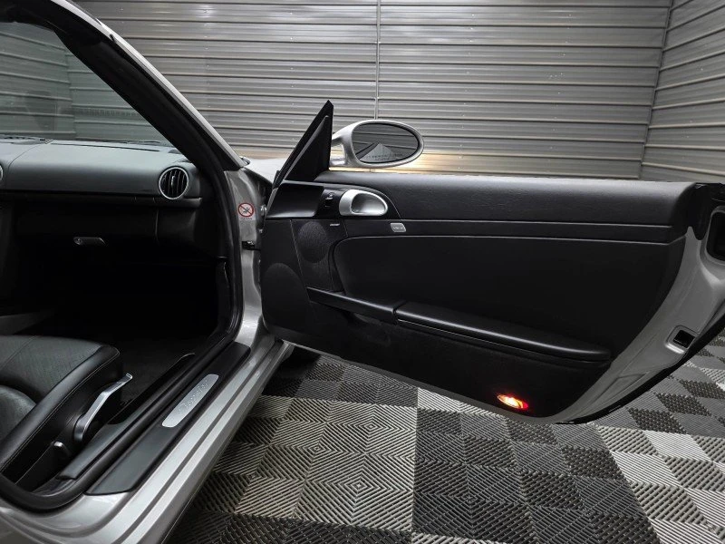 2005 Porsche 987 Boxster - Image 19 of 20