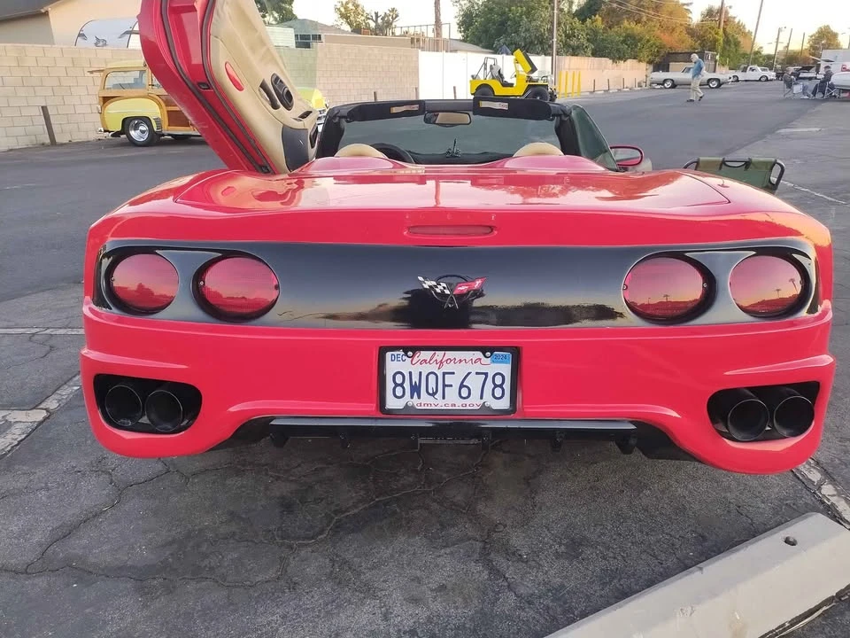 2005 Porsche Carrera GT - Image 7 of 20