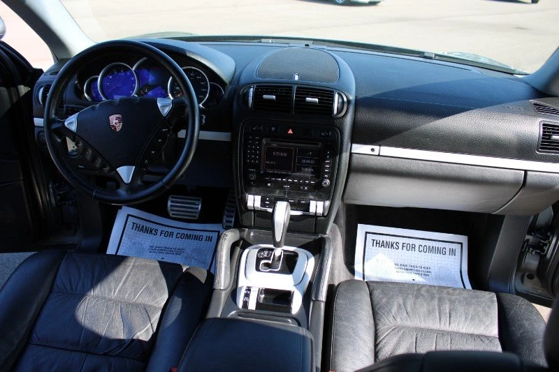2005 Porsche 955/957 Cayenne S - Image 9 of 18