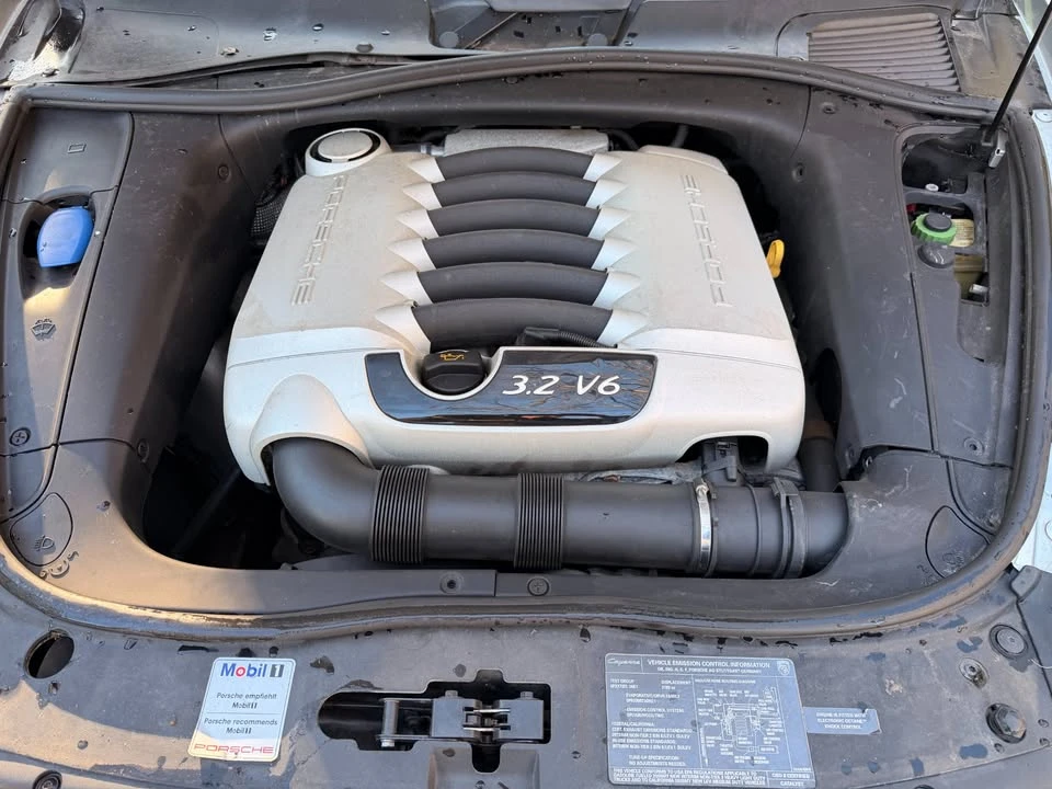 2005 Porsche 955/957 Cayenne - Image 18 of 20