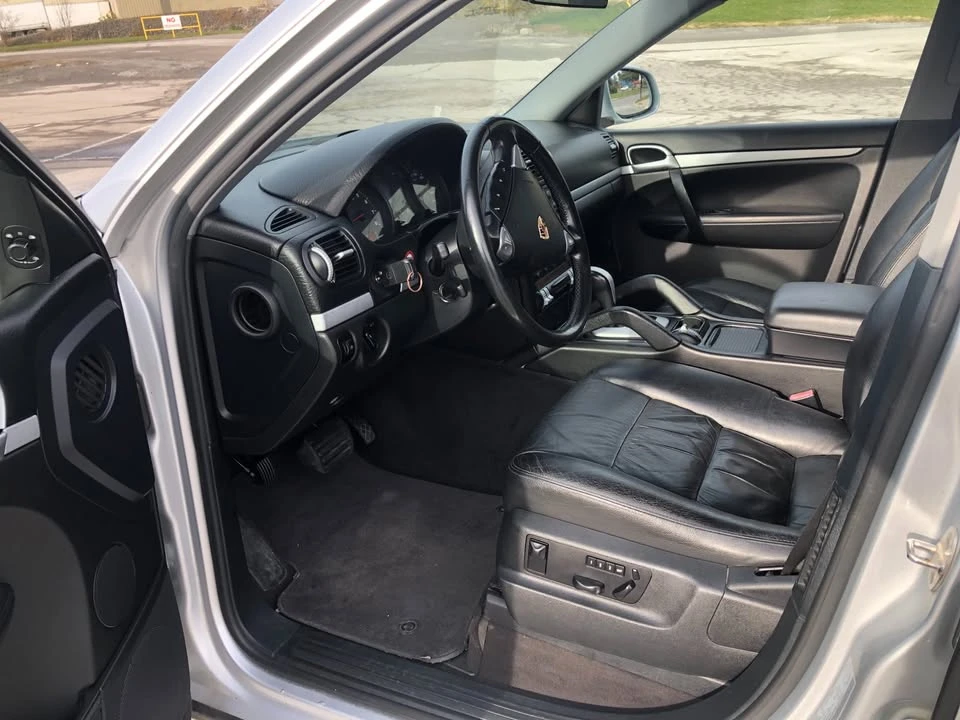 2005 Porsche 955/957 Cayenne - Image 2 of 20