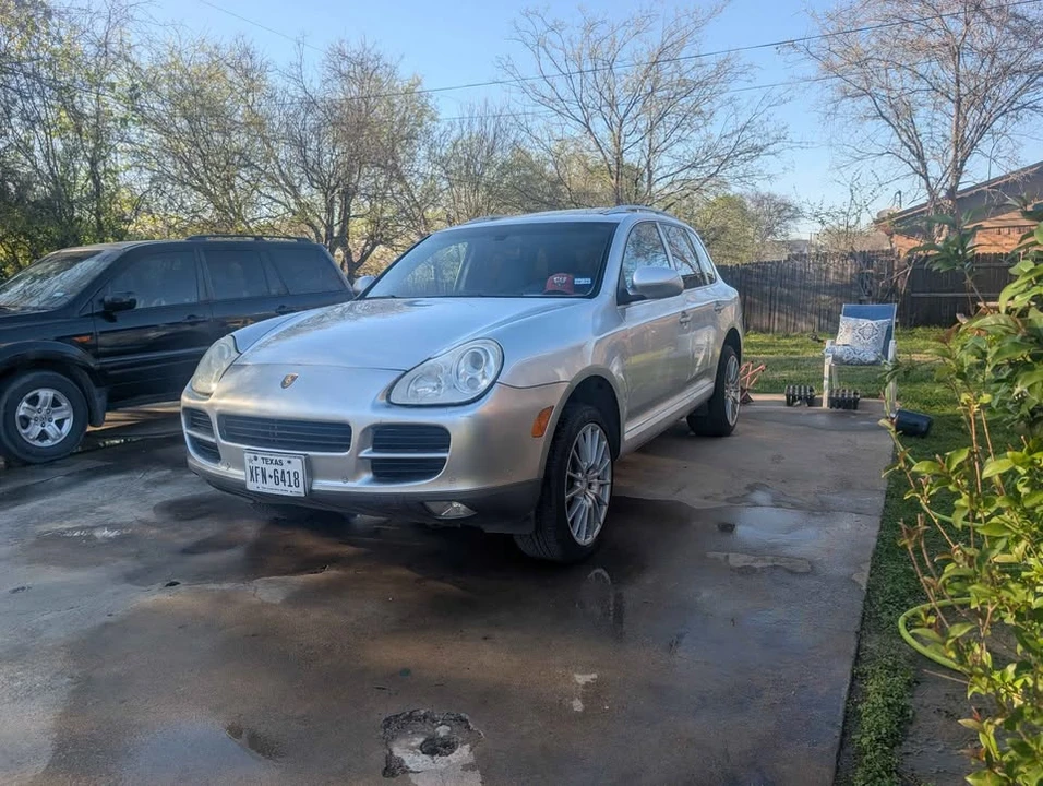 2005 Porsche 955/957 Cayenne - Image 2 of 12