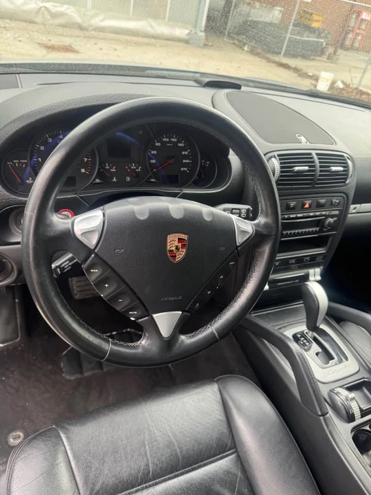 2005 Porsche 955/957 Cayenne - Image 3 of 6