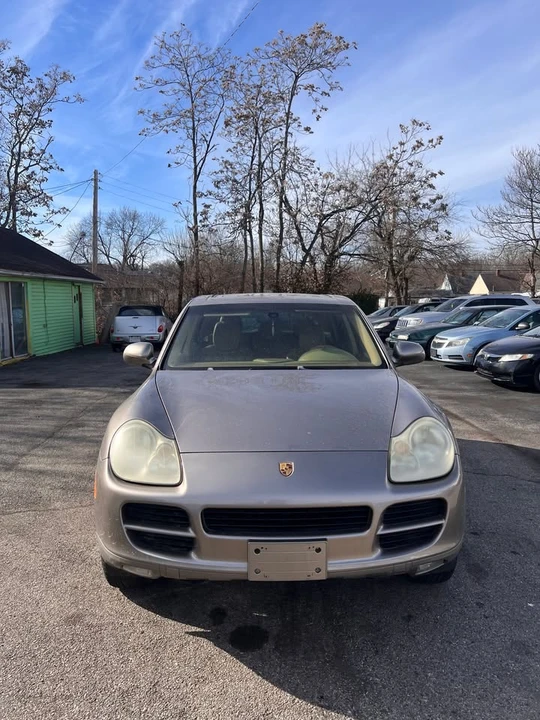 2005 Porsche 955/957 Cayenne - Image 2 of 9