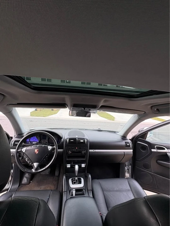 2005 Porsche 955/957 Cayenne - Image 12 of 16
